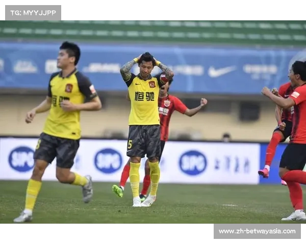 许丁茂：中国裁判水平堪忧与中国足球表现不相上下