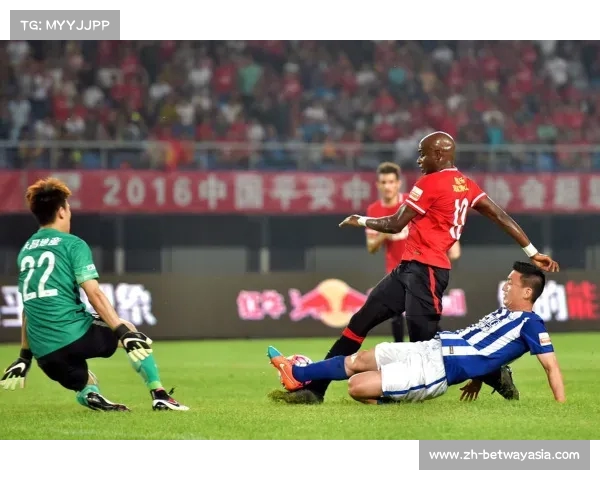 中超赛场瞬间回顾精彩时刻定格风云激战与球迷热情交融